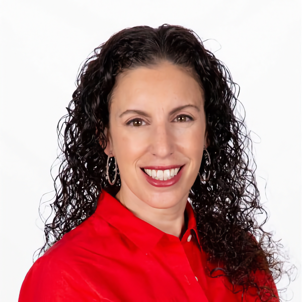 Headshot of Sarah Hofstetter